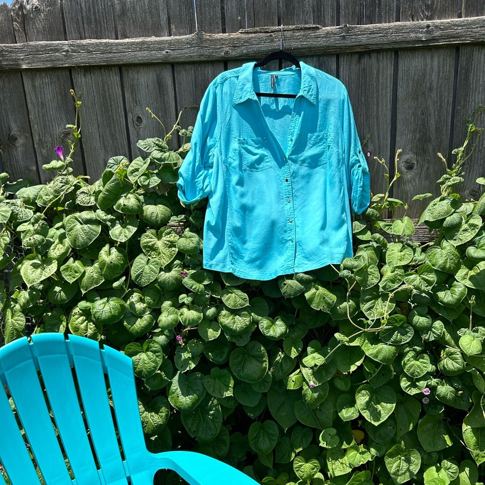 Light turquoise, summer ready blouse